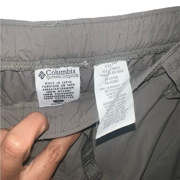 Columbia Men's Taupe Cargo Pants - Picture 5 of 7